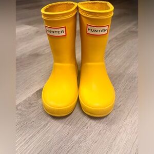 Hunter Toddler Yellow Rain Boots Size 6USA/5UK